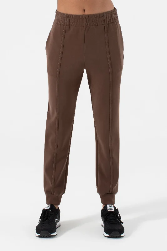 Yuki Sleek Jogger