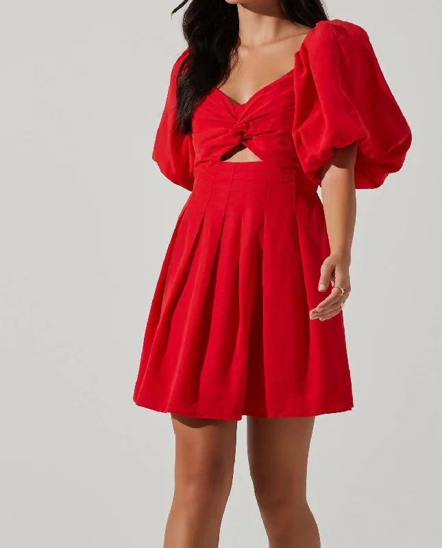 Serilda Mini Dress In Red